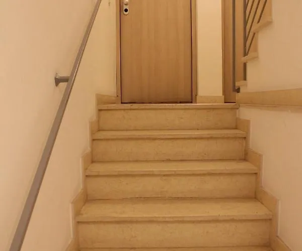 Marebel Apartament *