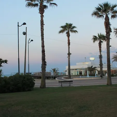 Marebel アパート *